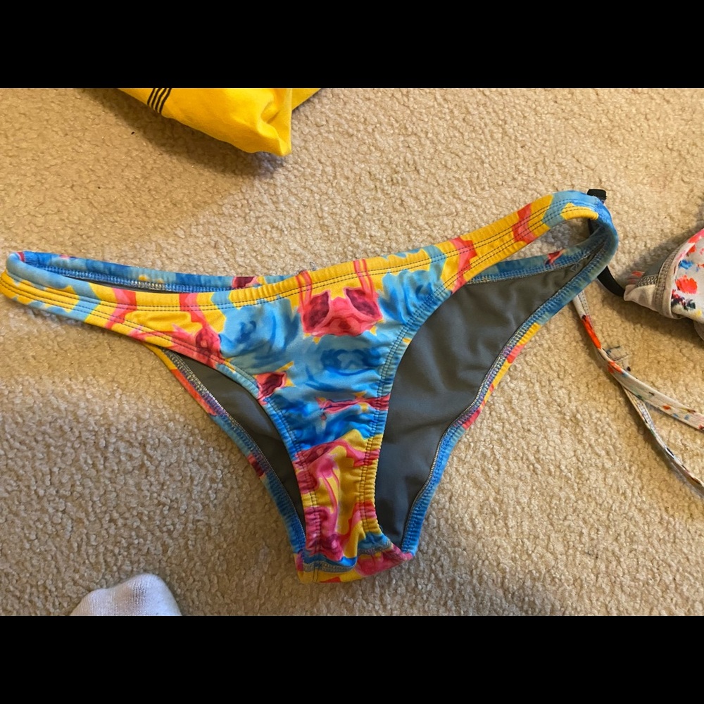 Floral Jolyn bottoms